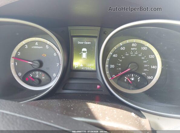 5XYZTDLB0GG349909 2016 HYUNDAI SANTA FE SPORT Maroon Вид задніх сидінь