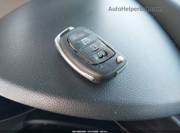 5XYZTDLB1GG352396 2016 HYUNDAI SANTA FE SPORT Silver Вид панелі приладів