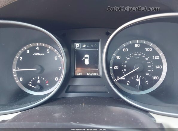 5XYZTDLB5HG495482 2017 HYUNDAI SANTA FE SPORT Red Vista de los asientos traseros