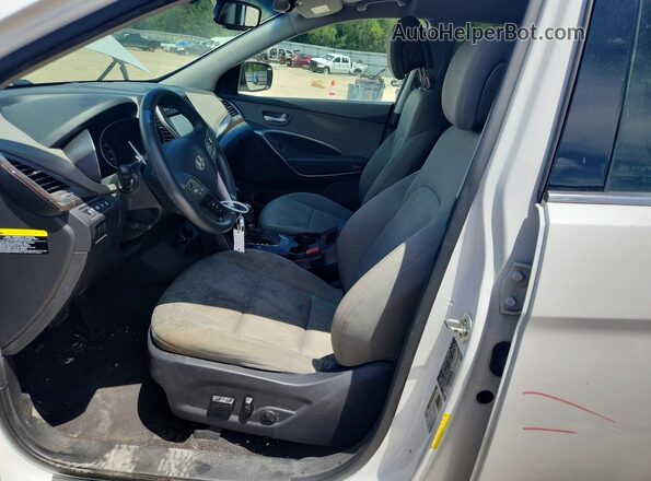 5XYZU3LB4JG541574 2018 HYUNDAI SANTA Белый Вид салона спереди