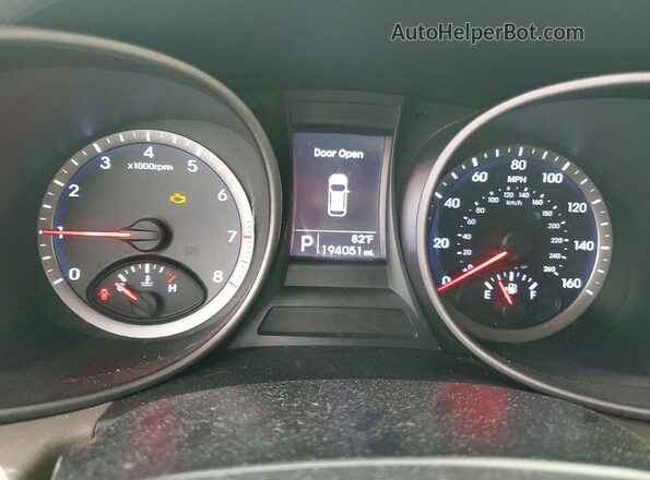 5XYZU3LB5GG325662 2016 HYUNDAI SANTA White Սարքավորումների վահանակի տեսք