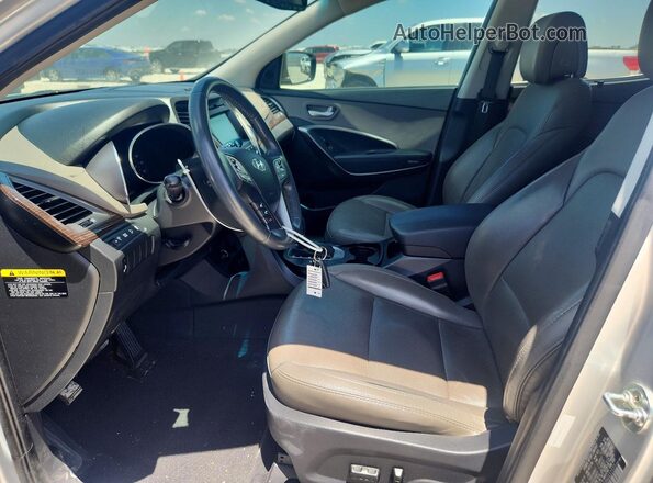 5XYZU3LB8HG437535 2017 HYUNDAI SANTA Silver Front interior view