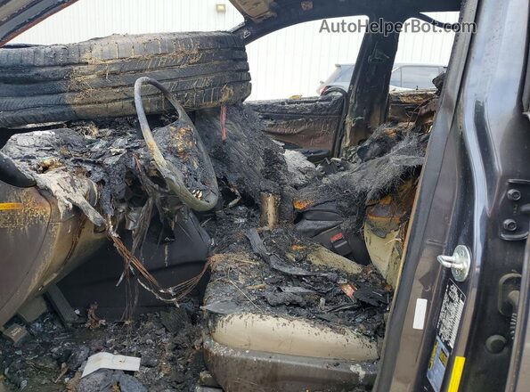 5XYZUDLB1JG529582 2018 HYUNDAI SANTA Серый Вид салона спереди