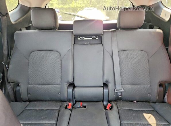 5XYZUDLB3GG336214 2016 HYUNDAI SANTA Gray Rear seats view