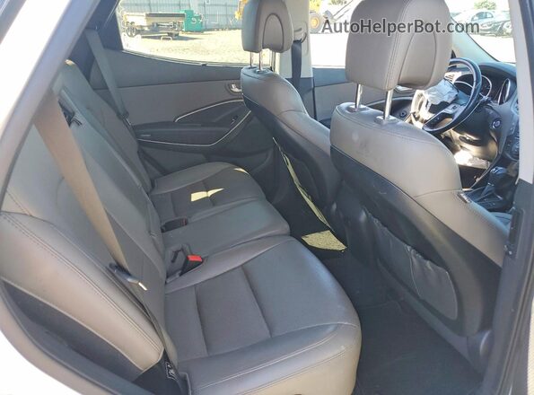 5XYZUDLB3JG538137 2018 HYUNDAI SANTA White უკანა სავარძლების ხედი