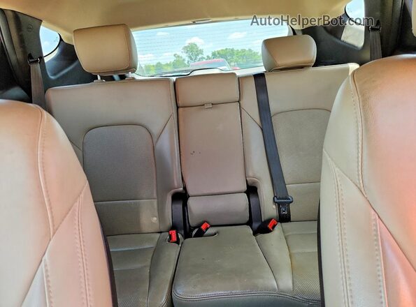 5XYZUDLB8HG469942 2017 HYUNDAI SANTA Maroon უკანა სავარძლების ხედი
