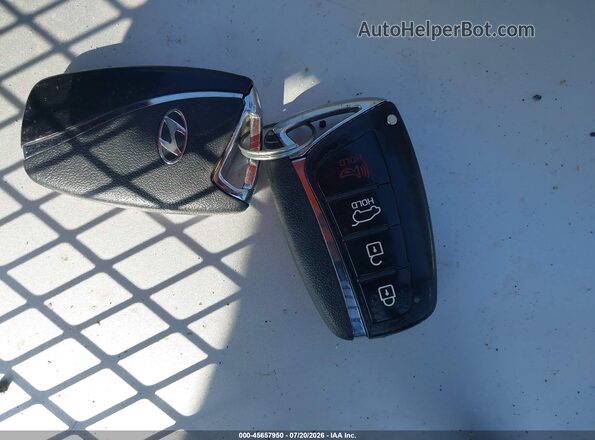 5XYZUDLB9GG324861 2016 HYUNDAI SANTA FE SPORT Серебряный Вид панели приборов