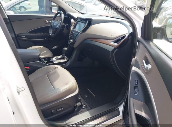 5XYZWDLA4JG571178 2018 HYUNDAI SANTA FE SPORT White Widok wnętrza z przodu