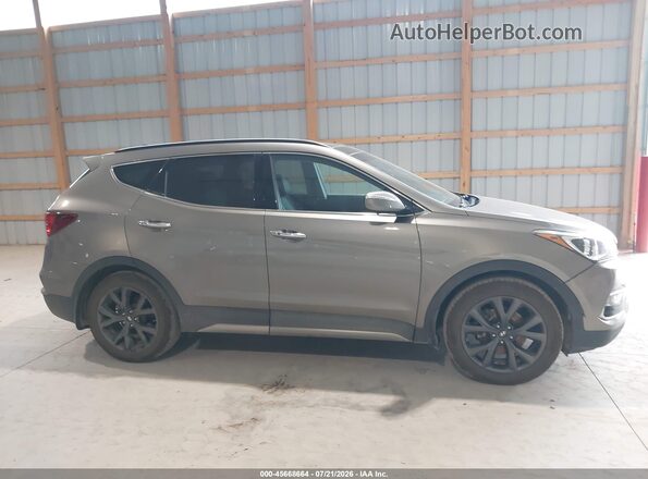 5XYZWDLAXHG413339 2017 HYUNDAI SANTA FE SPORT Серебряный Вид задней части салона