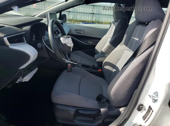 5YFB4MCE1SP229257 2025 TOYOTA COROLLA White Սալոնի դիմացի տեսք