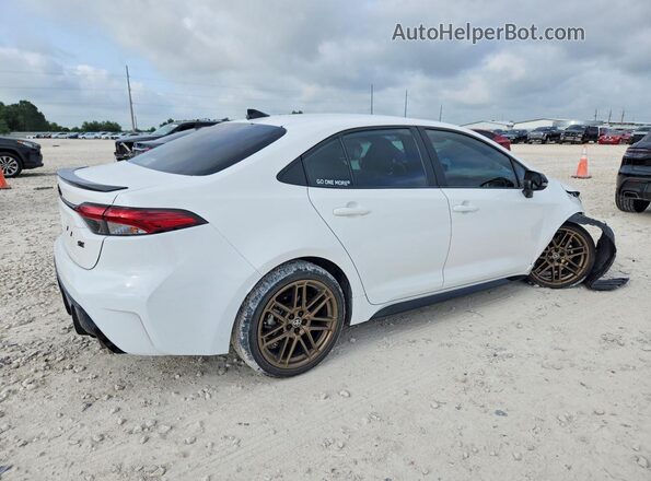 5YFB4MCE4RP201527 2024 TOYOTA COROLLA White Tył prawy