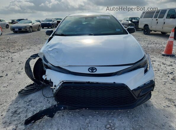 5YFB4MCE4RP201527 2024 TOYOTA COROLLA White Widok z przodu