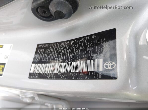 5YFB4MDE0SP231080 2025 TOYOTA COROLLA Silver Widok komory silnika