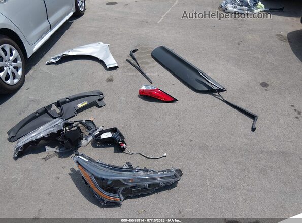 5YFB4MDE0SP353468 2025 TOYOTA COROLLA Silver ხელსაწყოთა პანელის ხედი