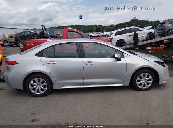 5YFB4MDE0SP353468 2025 TOYOTA COROLLA Silver სალონის 360-გრადუსიანი ხედი