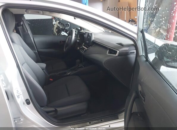 5YFB4MDE0TP412794 2026 TOYOTA COROLLA Silver Vista interior delantera
