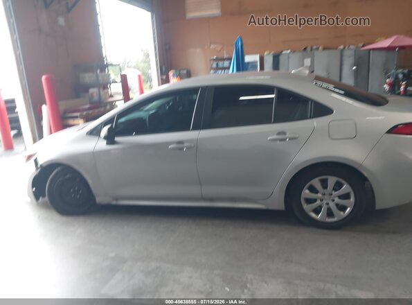 5YFB4MDE0TP412794 2026 TOYOTA COROLLA Silver Vista interior de 360 grados