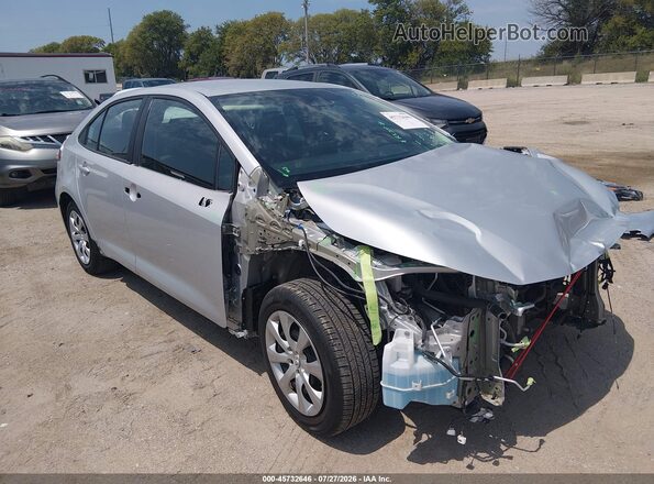 5YFB4MDE2PP067922 2023 TOYOTA COROLLA Серебряный 