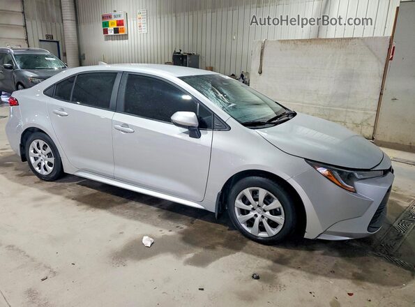 5YFB4MDE2RP088580 2024 TOYOTA COROLLA Silver Przód prawy