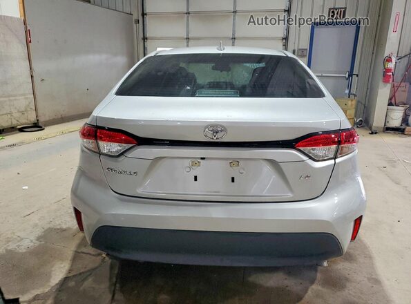 5YFB4MDE2RP088580 2024 TOYOTA COROLLA Silver Widok z tyłu