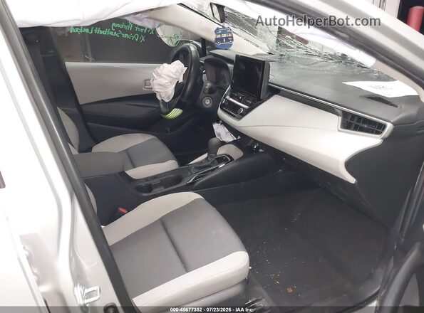 5YFB4MDE2RP157185 2024 TOYOTA COROLLA Silver წინა სალონის ხედი