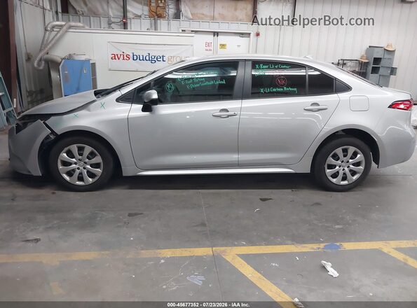 5YFB4MDE2RP157185 2024 TOYOTA COROLLA Silver სალონის 360-გრადუსიანი ხედი