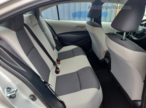 5YFB4MDE2SP327535 2025 TOYOTA COROLLA Silver Vista de los asientos traseros