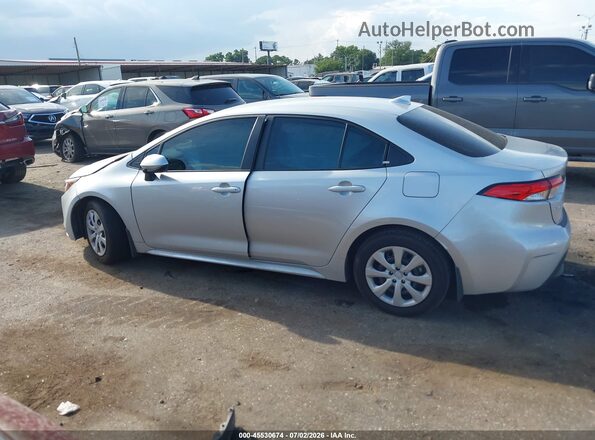 5YFB4MDE2SP357201 2025 TOYOTA COROLLA Silver Սալոնի 360 աստիճան տեսք