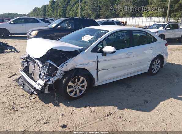 5YFB4MDE2TP365817 2026 TOYOTA COROLLA White წინა მარცხენა ხედი სამი მეოთხედიდან