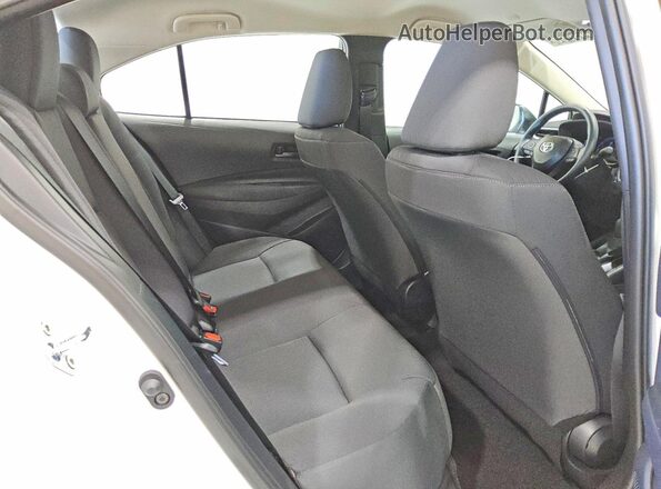 5YFB4MDE2TP423179 2026 TOYOTA COROLLA White Vista de los asientos traseros