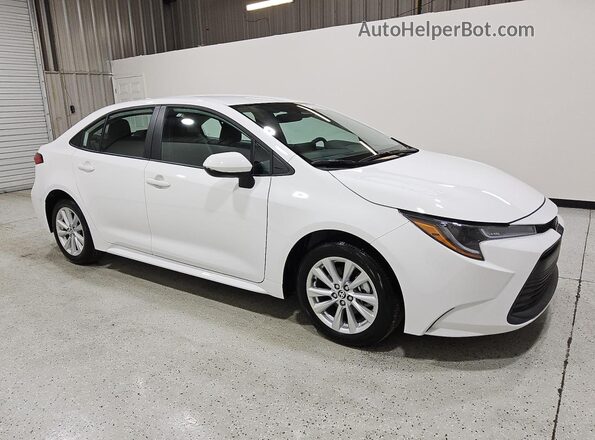 5YFB4MDE2TP423179 2026 TOYOTA COROLLA White Vista interior de 360 grados