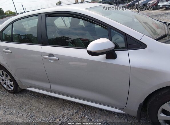 5YFB4MDE2TP429452 2026 TOYOTA COROLLA Silver Սալոնի հետևի տեսք