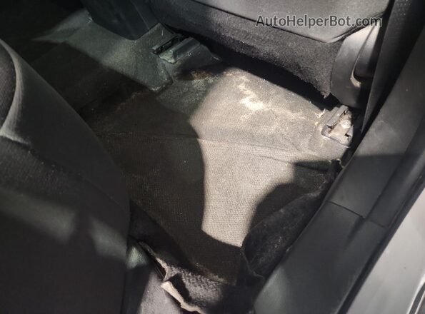 5YFB4MDE3PP003159 2023 TOYOTA COROLLA Серебряный 