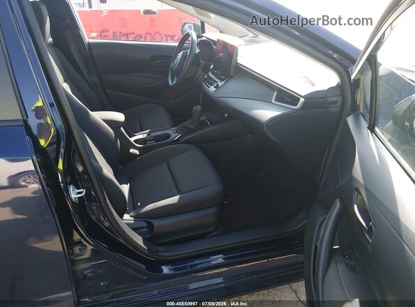 5YFB4MDE3PP066469 2023 TOYOTA COROLLA Blue Front interior view