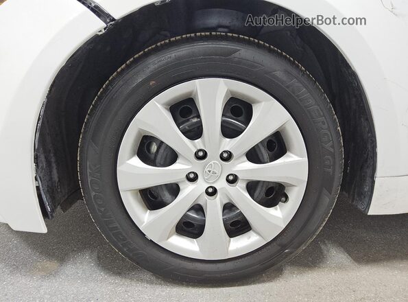 5YFB4MDE3RP126608 2024 TOYOTA COROLLA White 