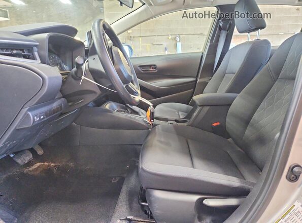 5YFB4MDE3RP141156 2024 TOYOTA COROLLA Silver Vista interior delantera