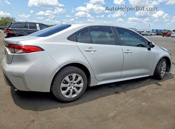 5YFB4MDE3SP236404 2025 TOYOTA COROLLA Silver Trasero derecho