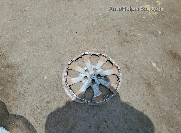 5YFB4MDE3SP236404 2025 TOYOTA COROLLA Silver Vista del compartimento del motor