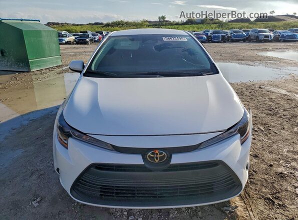 5YFB4MDE4SP288124 2025 TOYOTA COROLLA White Դիմացի տեսք