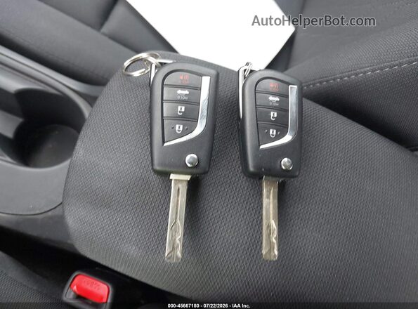 5YFB4MDE4TP369237 2026 TOYOTA COROLLA Silver Widok deski rozdzielczej