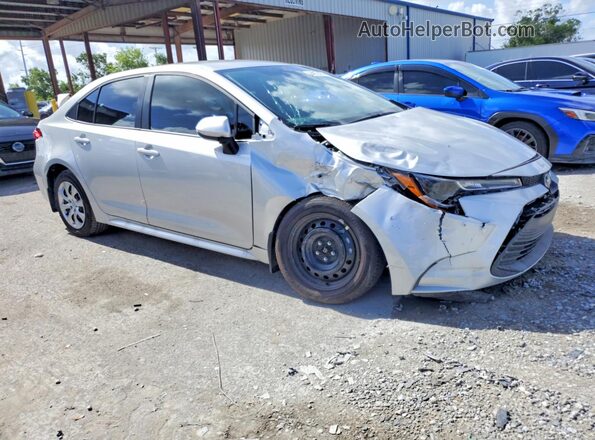 5YFB4MDE4TP401944 2026 TOYOTA COROLLA Серебряный Передняя правая четверть