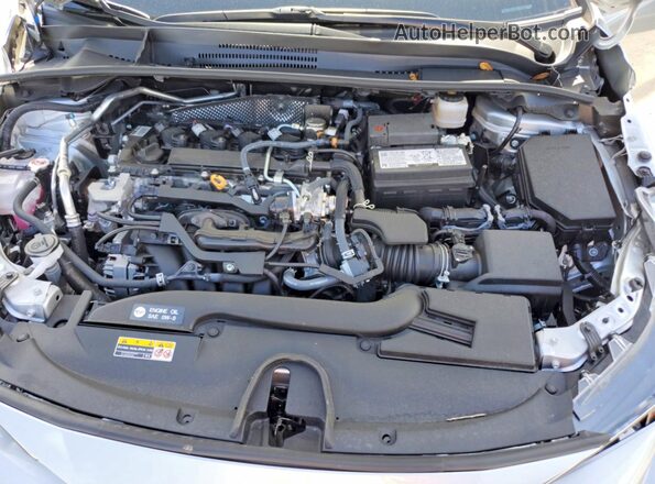 5YFB4MDE4TP401944 2026 TOYOTA COROLLA Серебряный Вид задней части салона