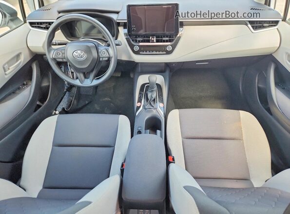 5YFB4MDE4TP405394 2026 TOYOTA COROLLA White Widok deski rozdzielczej