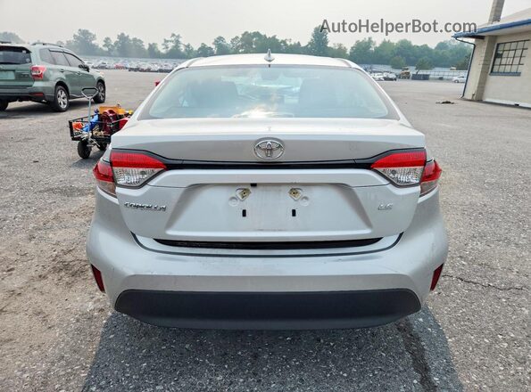5YFB4MDE5RP178354 2024 TOYOTA COROLLA Silver Вид ззаду