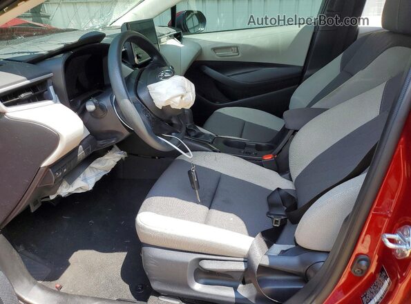 5YFB4MDE5TP377198 2026 TOYOTA COROLLA Красный Вид салона спереди