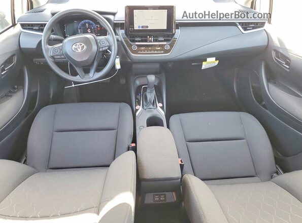 5YFB4MDE5TP432569 2026 TOYOTA COROLLA Silver Widok deski rozdzielczej