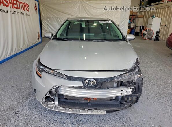 5YFB4MDE6RP185975 2024 TOYOTA COROLLA Silver Դիմացի տեսք