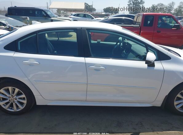 5YFB4MDE6SP303755 2025 TOYOTA COROLLA White Widok wnętrza 360 stopni