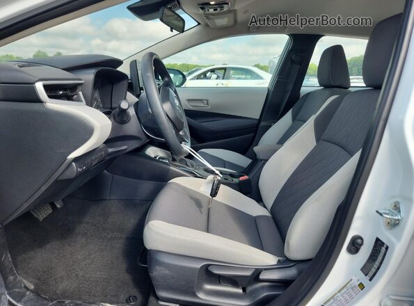 5YFB4MDE6SP328865 2025 TOYOTA COROLLA White Vista interior delantera