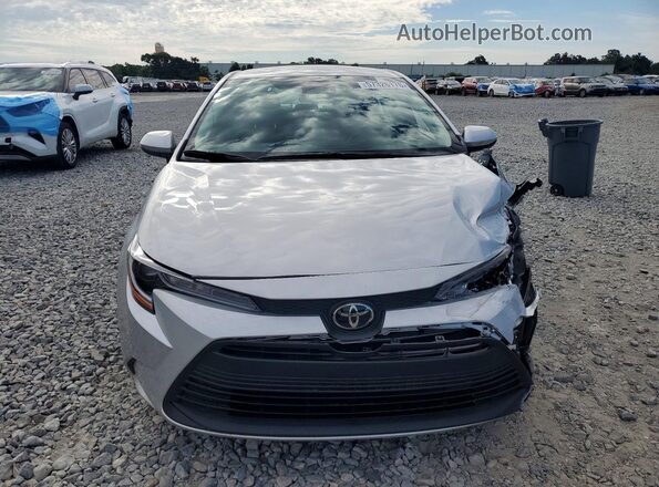 5YFB4MDE6TP406210 2026 TOYOTA COROLLA Silver Front view